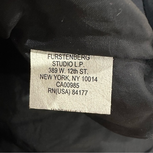 DVF Diane von Furstenberg Women’s 8 Black & White Tweed Sleeveless Orella Dress - Picture 11 of 11